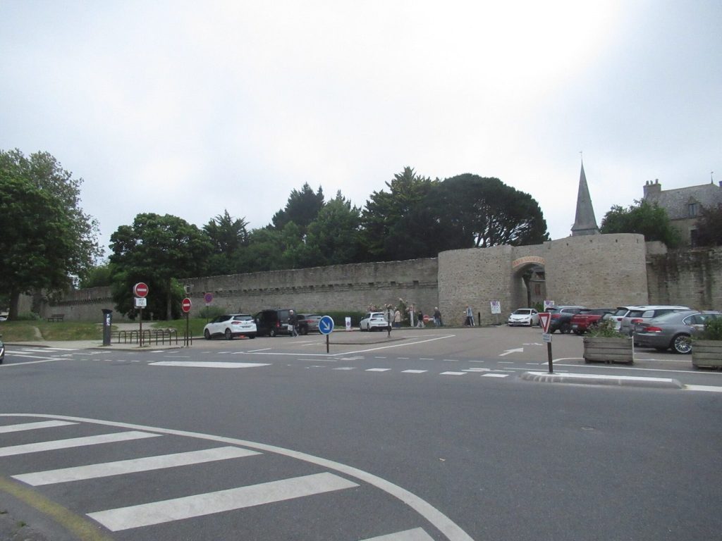 Guérande City Walls: Medieval Defenses of a Breton Town 3 Guérande city walls