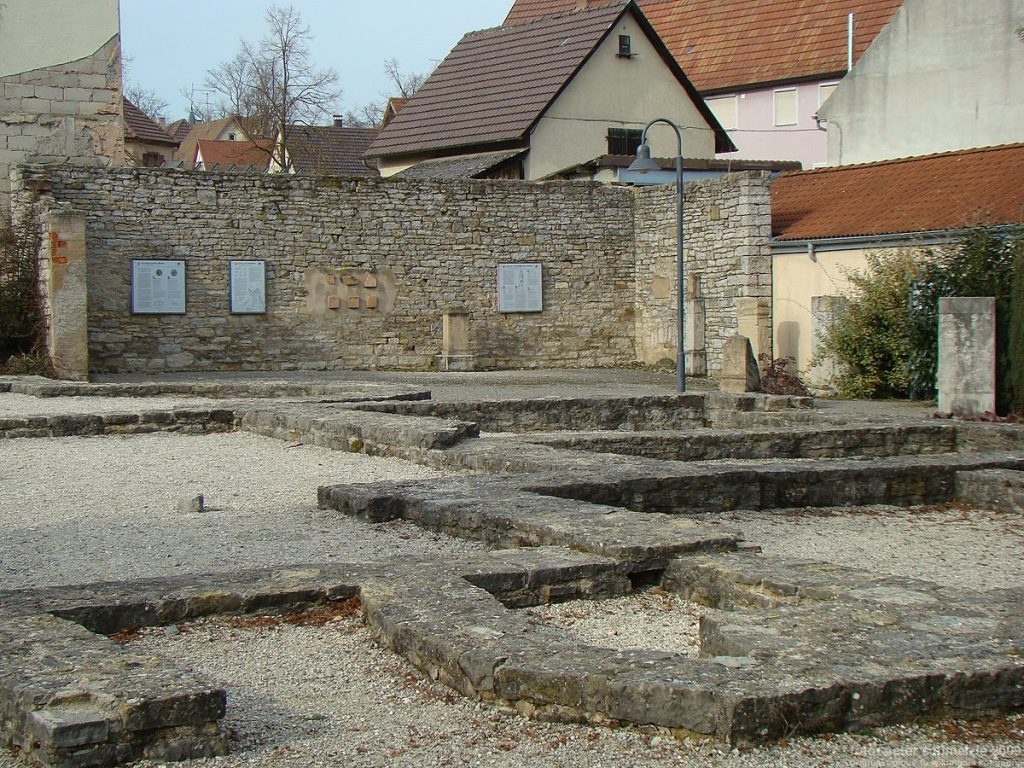 Castra of Jagsthausen: A Roman Frontier Fort in Germany 1 Castra of Jagsthausen