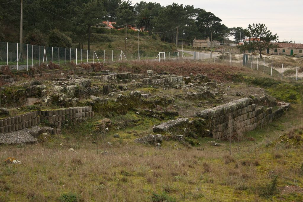 Adro Vello: A Roman Coastal Settlement, Church, and Cemetery in Spain 2 Adro Vello