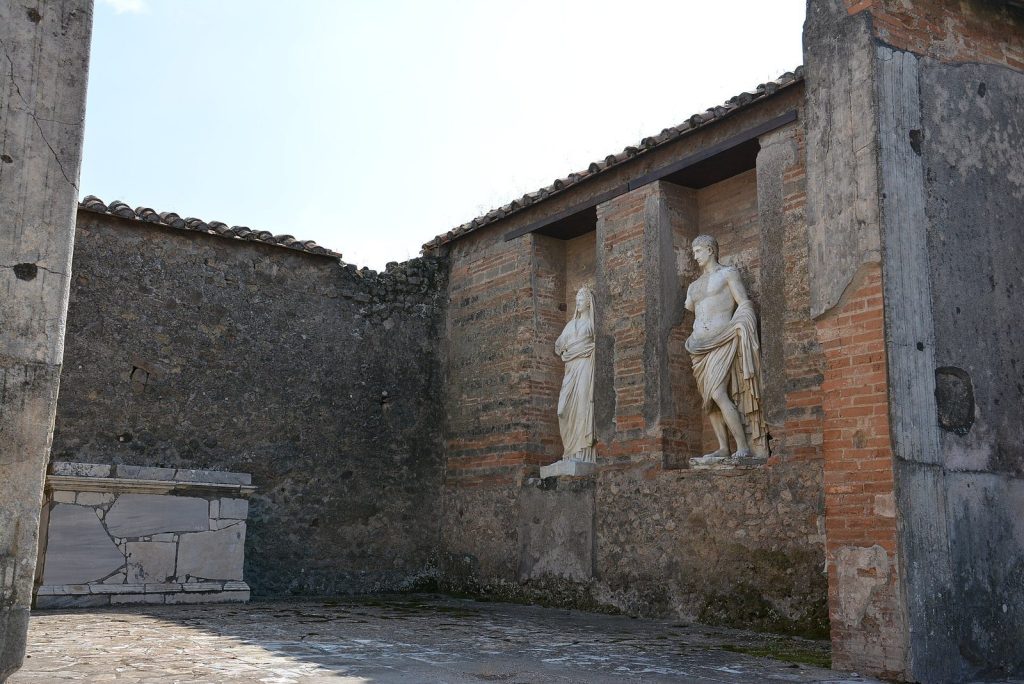 Macellum of Pompeii: The City's Roman Food Market 3 Macellum of Pompeii