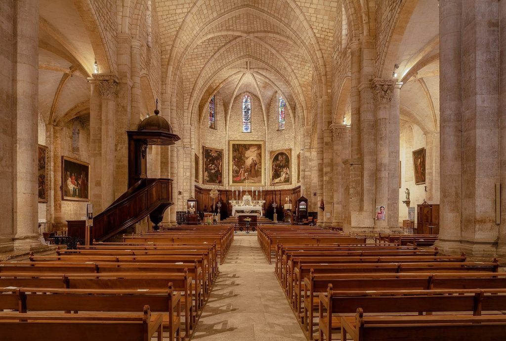Saint Giles Abbey: A Medieval Pilgrimage Monastery in France 2 Saint Giles Abbey