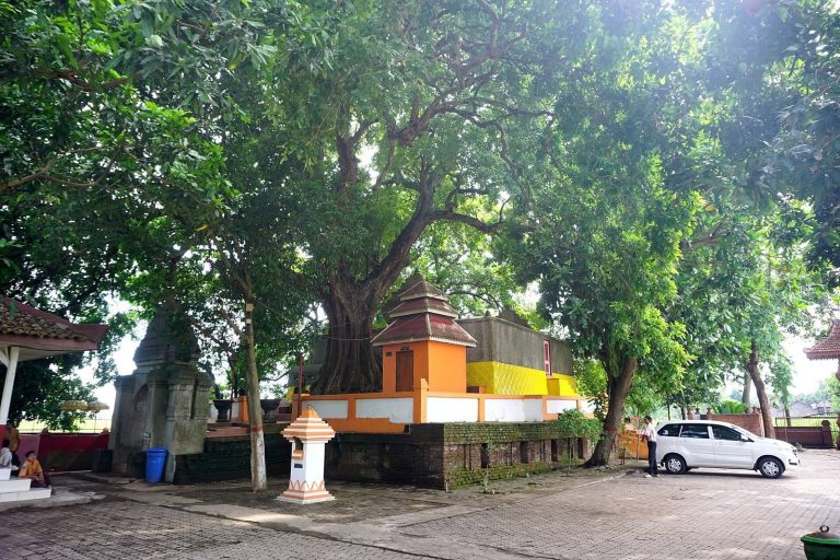 Trowulan: Archaeological Site of the Majapahit Capital