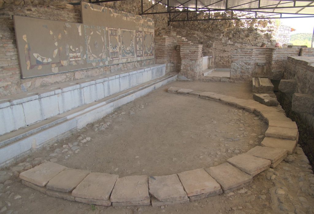 Magnesia on the Maeander: An Ancient Greek City in Ionia 4 Magnesia on the Maeander
