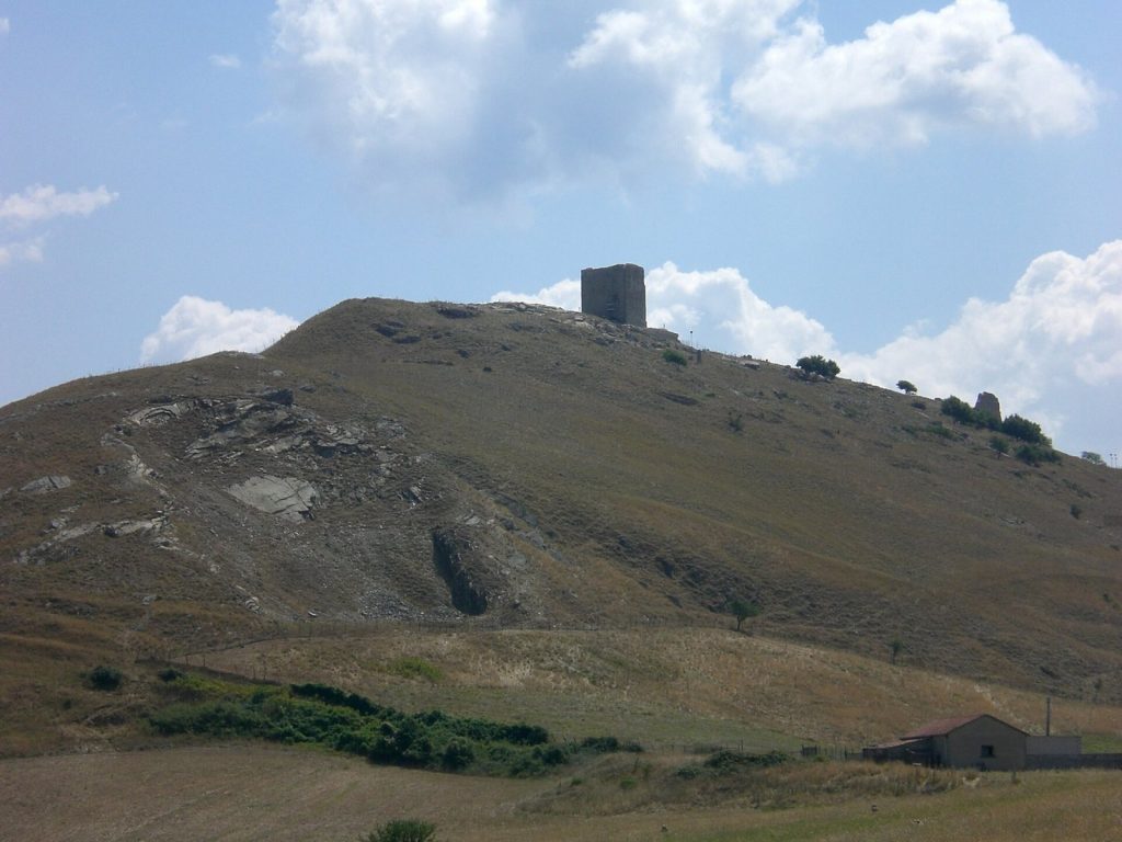 Satrianum: A Lucanian Settlement and Medieval Episcopal Stronghold in Italy 2 Satrianum