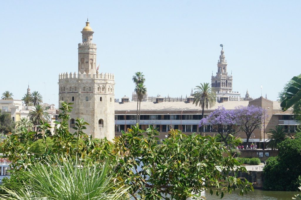 Torre del Oro: An Almohad Watchtower in Seville 2 Torre del Oro