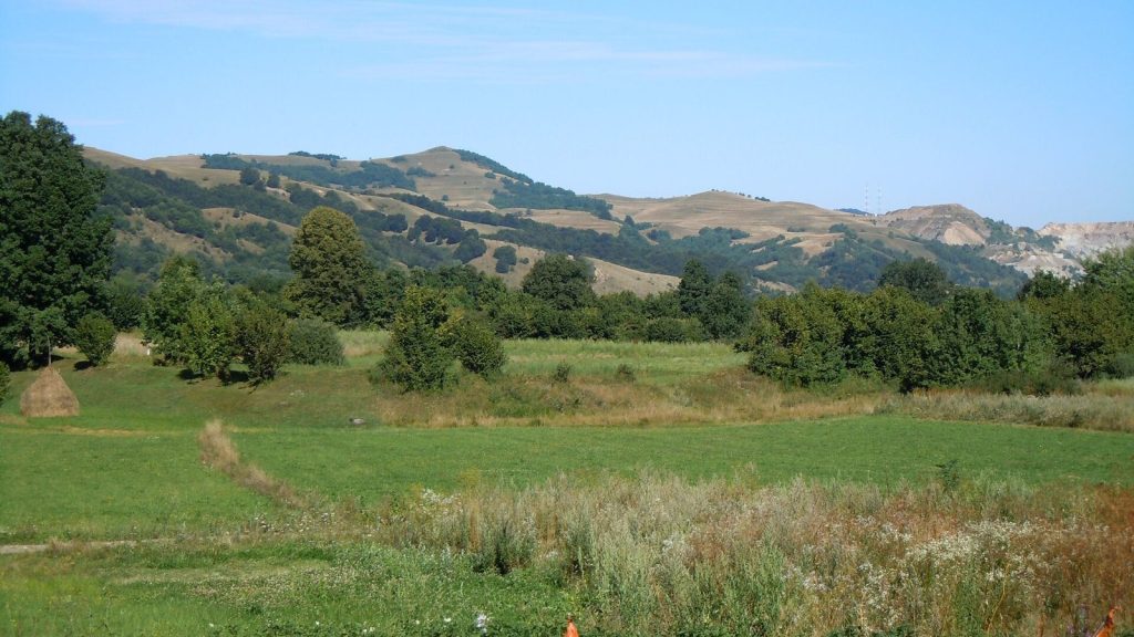 Castrum Resculum: A Roman Auxiliary Fort in Romania 2 Castrum Resculum