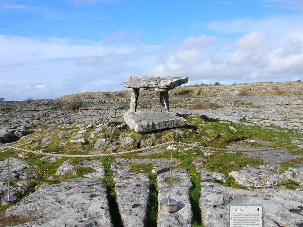 Poulnabrone Dolmen: A Neolithic Portal Tomb in Ireland 2 Poulnabrone dolmen