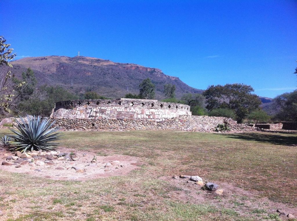 Ixtlán del Río (Los Toriles): A Pre-Columbian Archaeological Site in Nayarit 2 Ixtlán del Rio