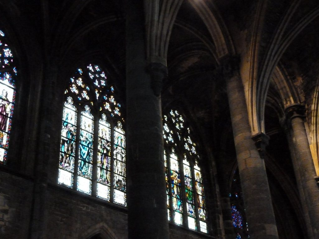 Holy Cross Church, Liège: A Historic Collegiate Church 1 Holy Cross Church, Liège
