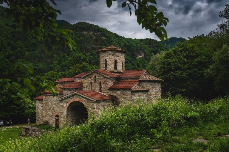 North Church: A Probable Monastery Church in Medieval Alania