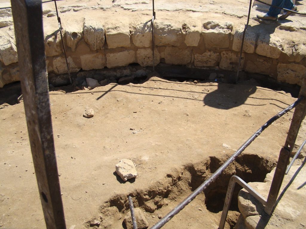 Abu Mena: A Late Antique Christian Pilgrimage Center in Egypt 3 Abu Mena