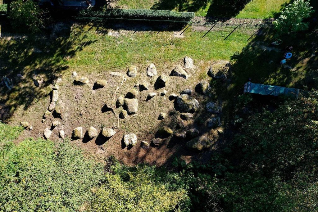 Megalithic Tombs near Leetze: Neolithic Burial Monuments in Germany 3 Großsteingräber bei Leetze
