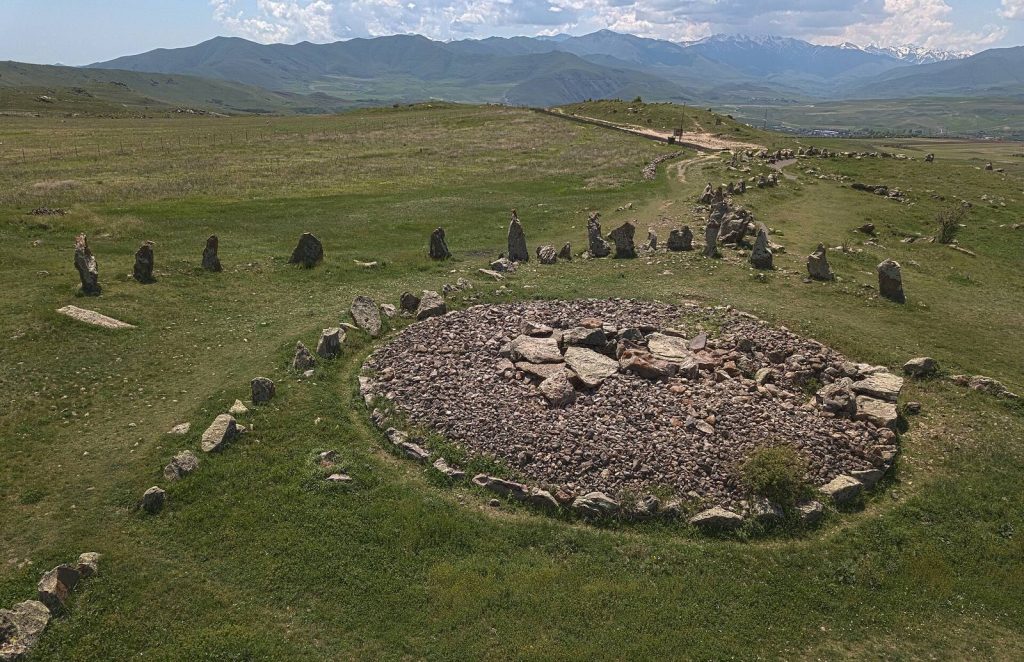 Zorats Karer: A Stone Monument and Disputed Observatory in Armenia 1 Zorats Karer