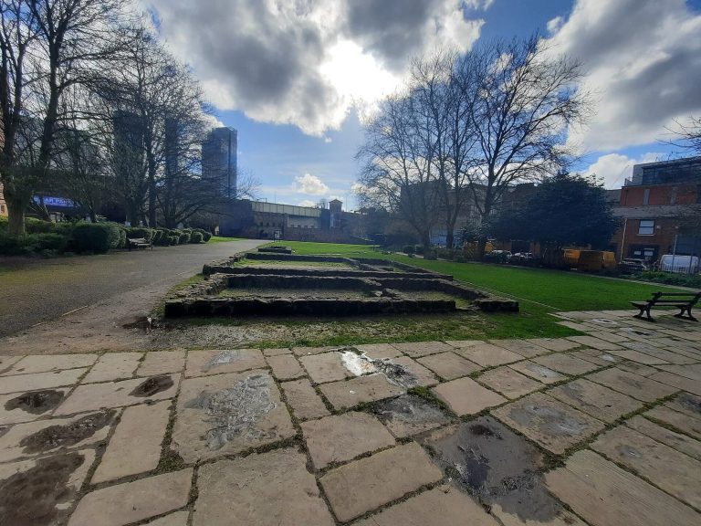 Mamucium: A Roman Fort and Civilian Settlement in Manchester