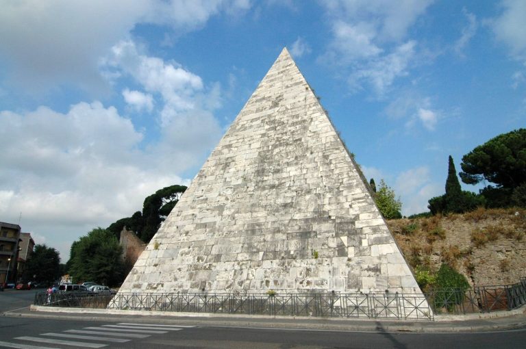 Pyramid of Cestius: A Roman Tomb in Rome