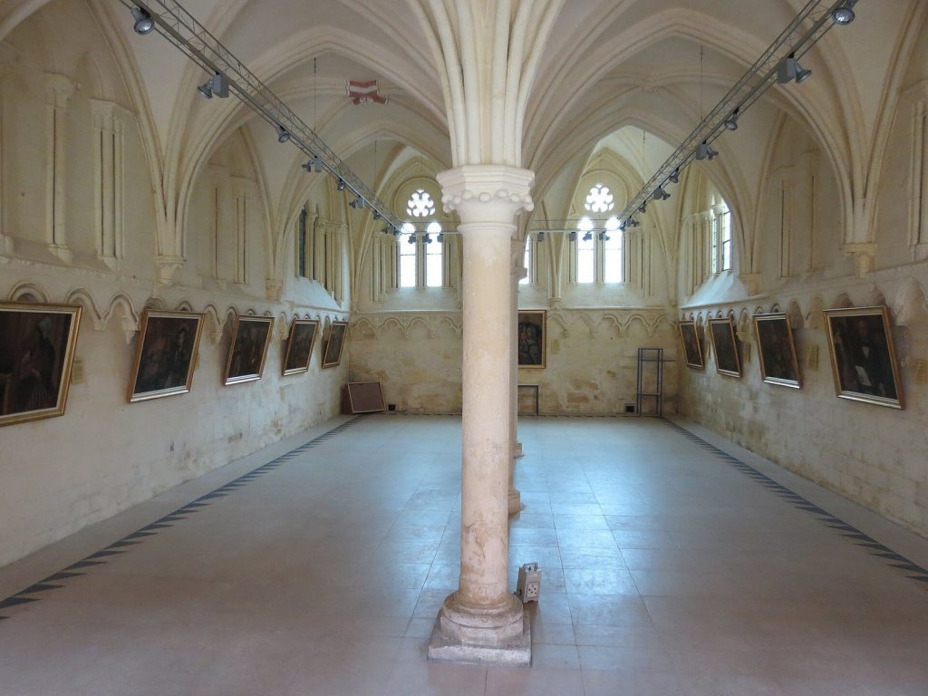 Abbey of Saint-Pierre-sur-Dives: A Benedictine Monastery in Normandy 4 Abbey of Saint-Pierre-sur-Dives