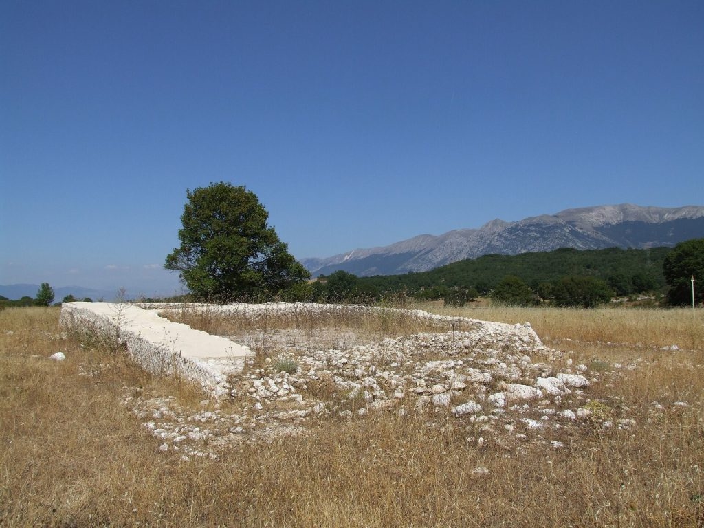 Ocriticum: An Italic and Roman Settlement and Sanctuary in Italy 2 Ocriticum