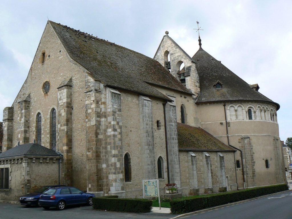 Cambrai Cathedral: From Benedictine Abbey to Archbishop’s Seat 1 Cambrai Cathedral