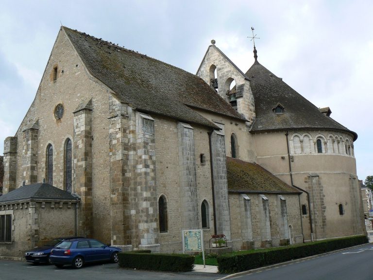 Cambrai Cathedral: From Benedictine Abbey to Archbishop’s Seat