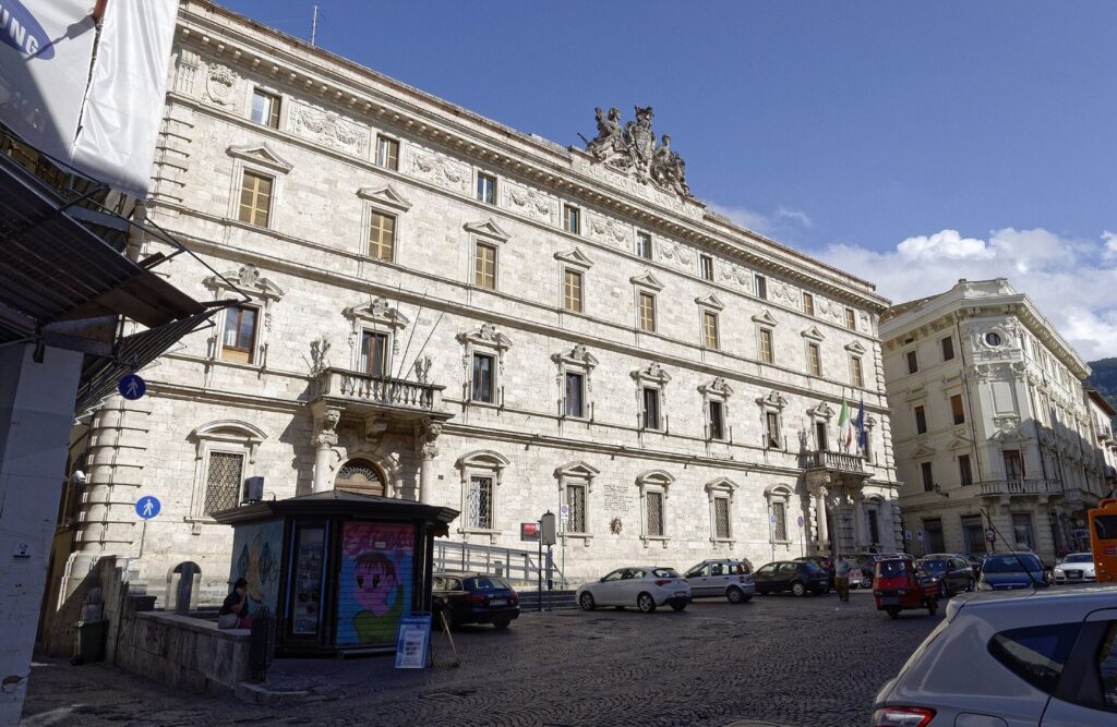 Palazzo del Governo, Ascoli Piceno: Government Palace and Former Convent 3 Palazzo del Governo, Ascoli Piceno
