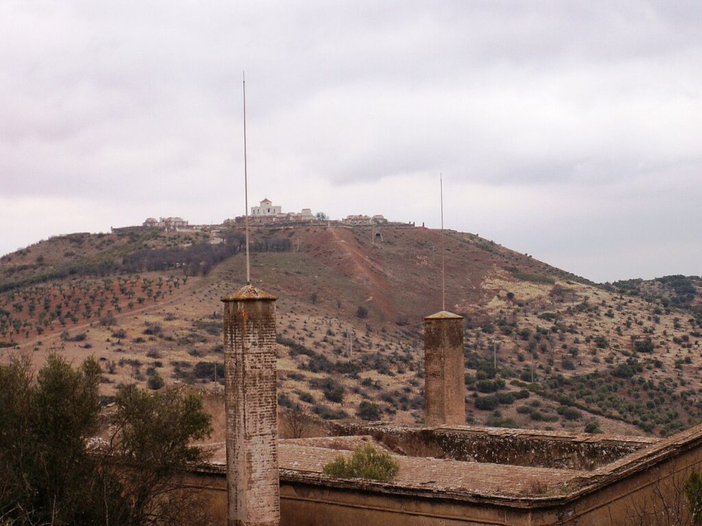 Elvas: A Portuguese Garrison Town and Its Fortifications 3 Garrison Border Town of Elvas and its Fortifications