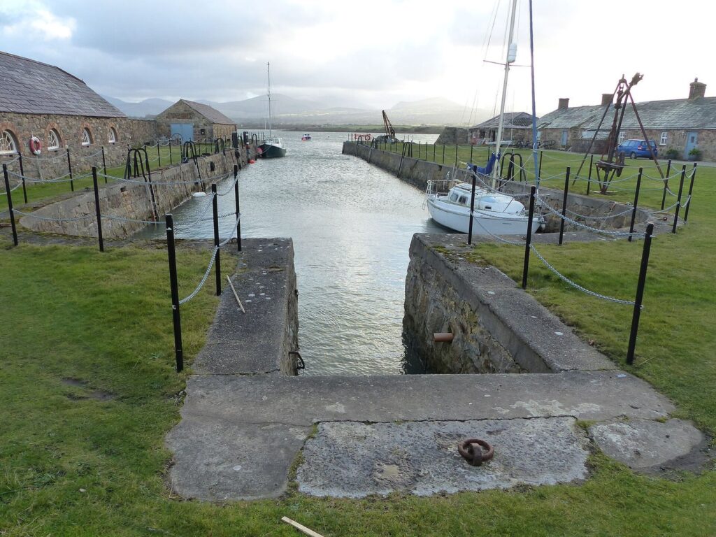 Fort Belan: An Eighteenth-Century Coastal Fort in Wales 2 Fort Belan