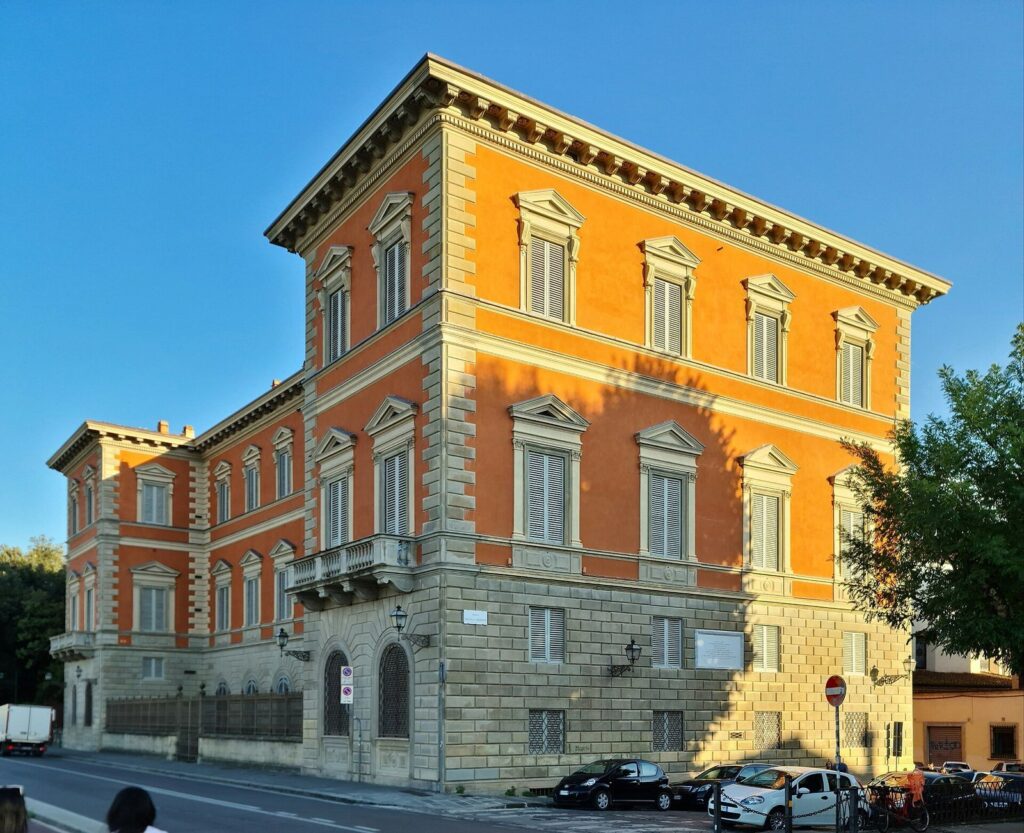 Palazzo Serristori: A Historic Palace in Florence’s Oltrarno 2 Palazzo Serristori, Oltrarno