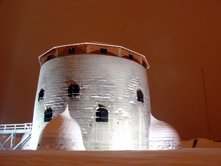Fort Frederick, Kingston: A War of 1812 Fort and Martello Tower