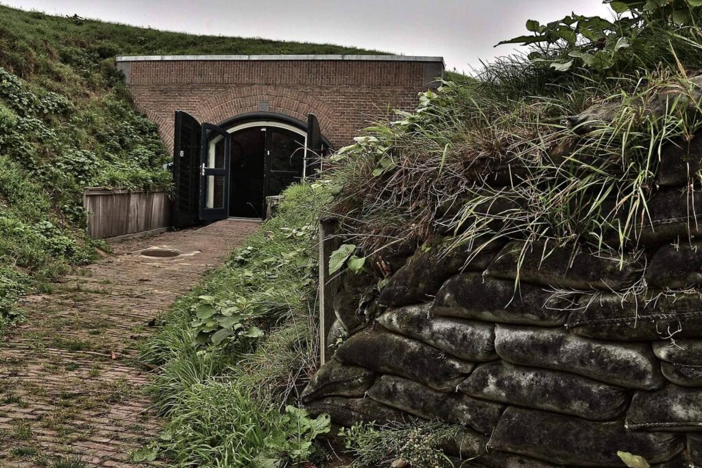 Mouse Fort: A Fort in the Defenses of Muiden 3 Mouse Fort