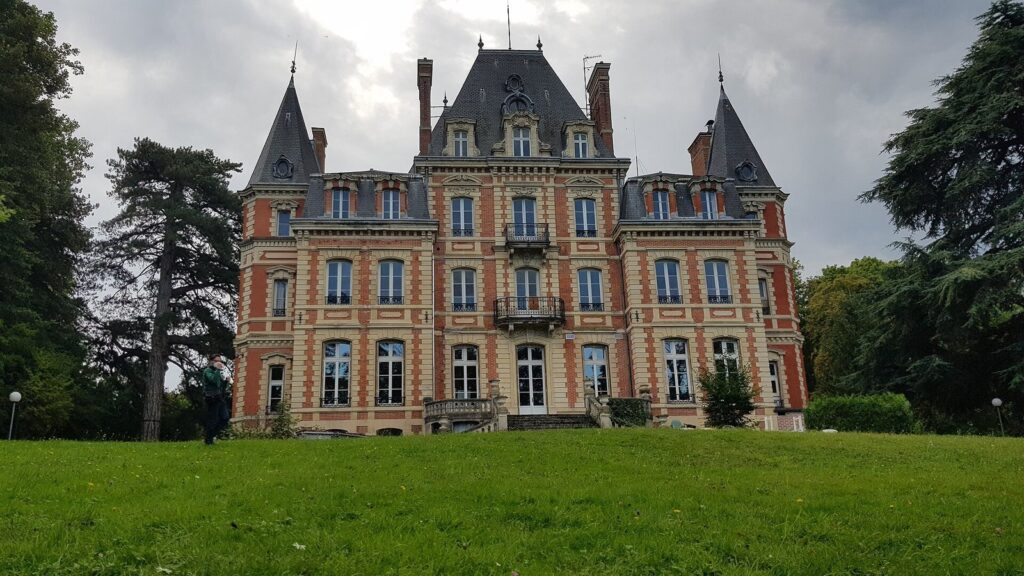 Brolles Castle: A Neo-Louis XIII Residence in France 1 Brolles Castle