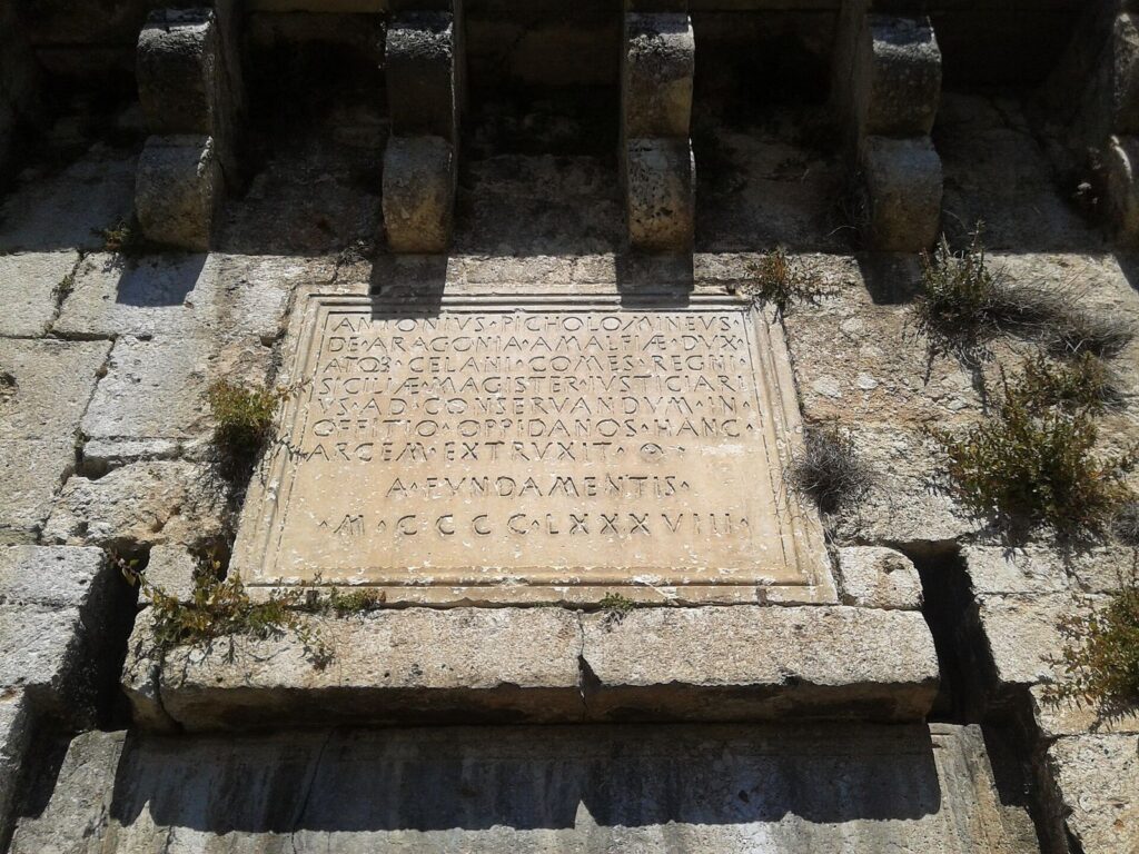 Piccolomini Castle, Ortucchio