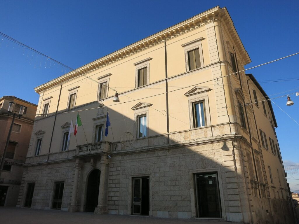 Palazzo Dosi Delfini: A Late Baroque Palace in Rieti 2 Palazzo Dosi Delfini