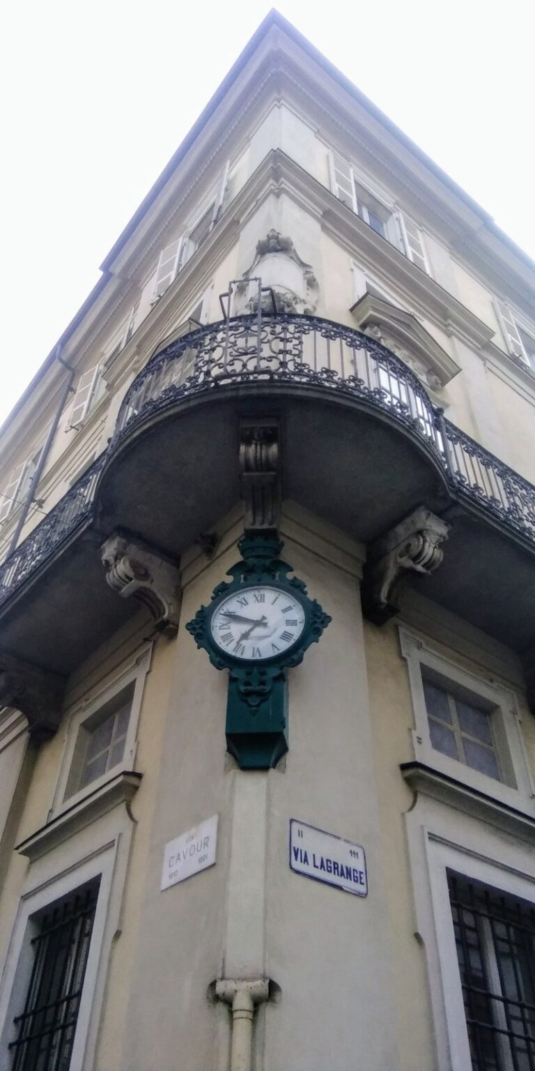 Palazzo Cavour: A Piedmontese Baroque Palace in Turin
