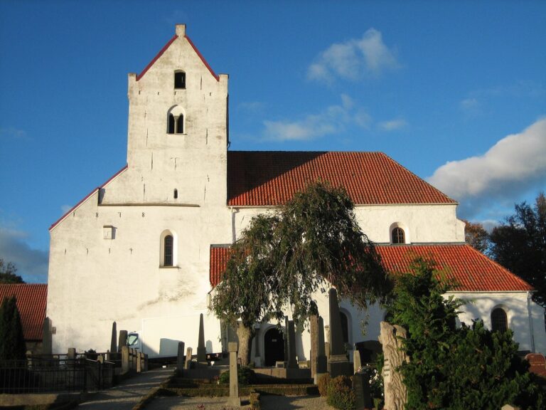Church of the Holy Cross in Dalby: A Medieval Church and Priory in Sweden