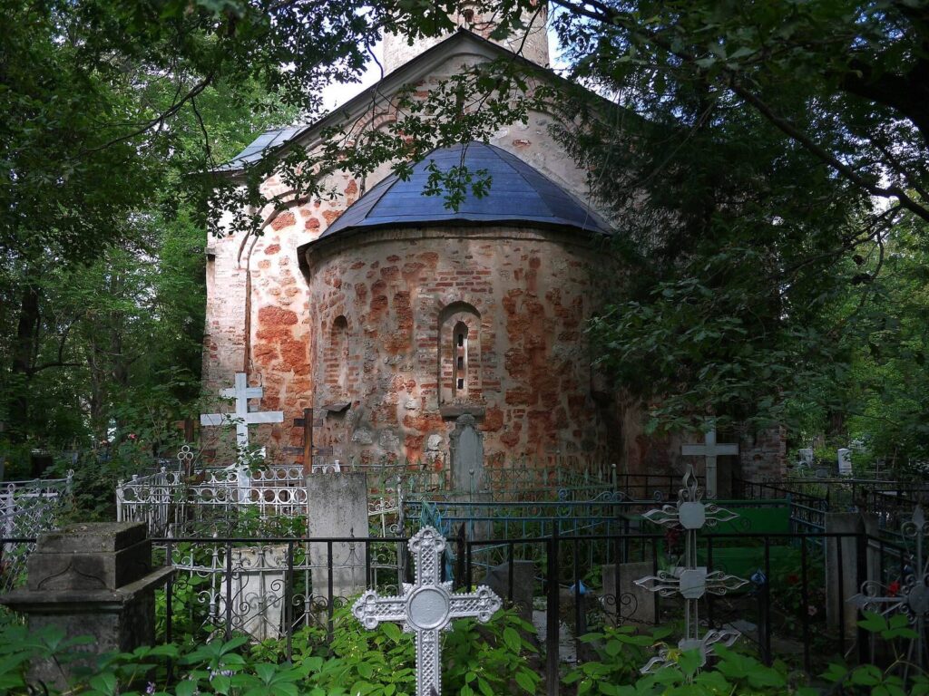 Church of the Nativity on the Red Field: A Medieval Monastery Church in Novgorod 2 Church of the Nativity on the Red Field