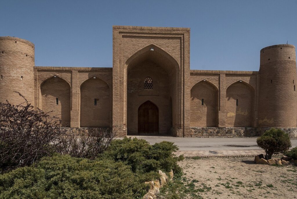 Fakhr-e Davud Caravanserai
