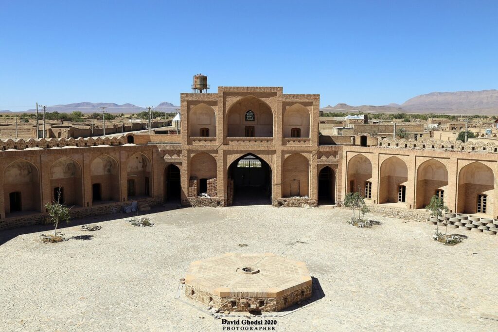 Aminabad Caravanserai: A Safavid Roadside Inn in Iran 1 Aminabad Caravanserai