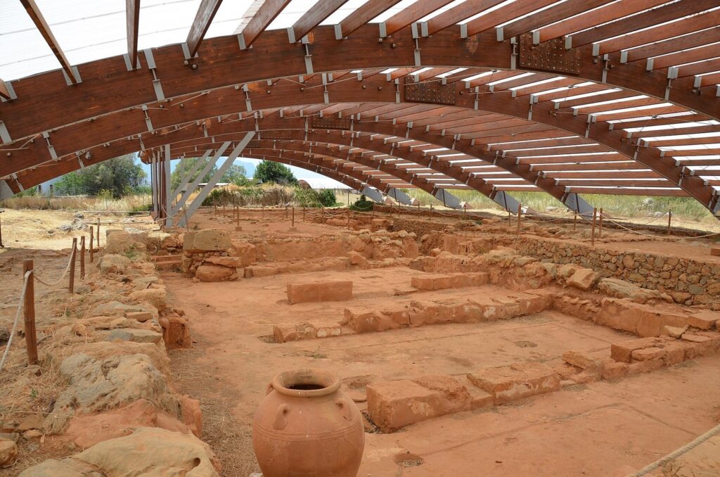 Malia: A Minoan Palace Centre on Crete 1 Malia