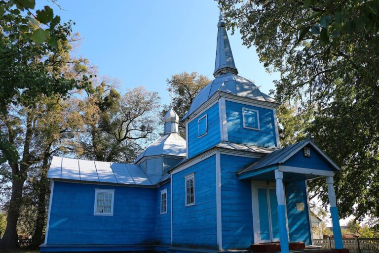 Saint Paraskeva Church in Medvidka: A Wooden Orthodox Church