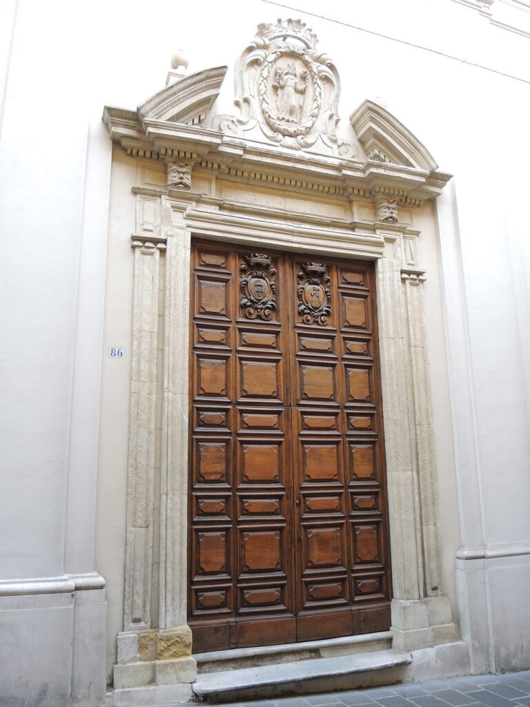 Santa Chiara Church, Chieti: A Church Built for the Poor Clares 2 Santa Chiara Church, Chieti