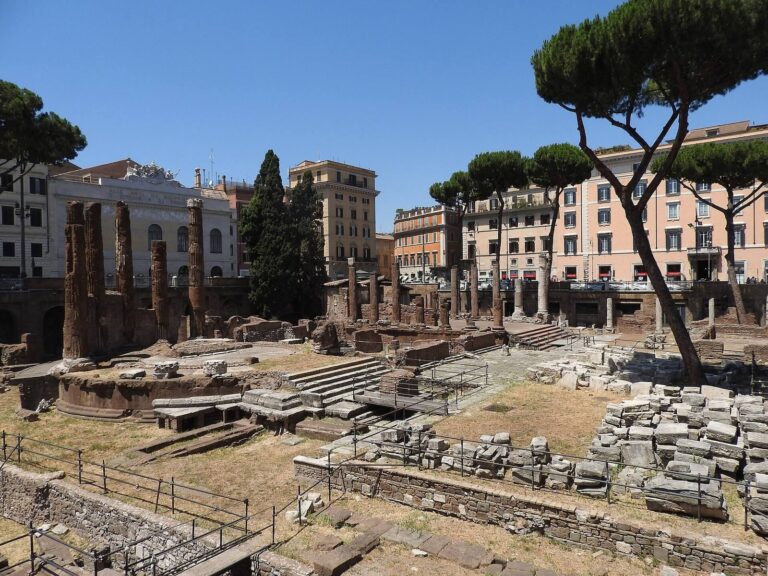 Largo Argentina Archaeological Area: A Roman Sacred Complex in Rome
