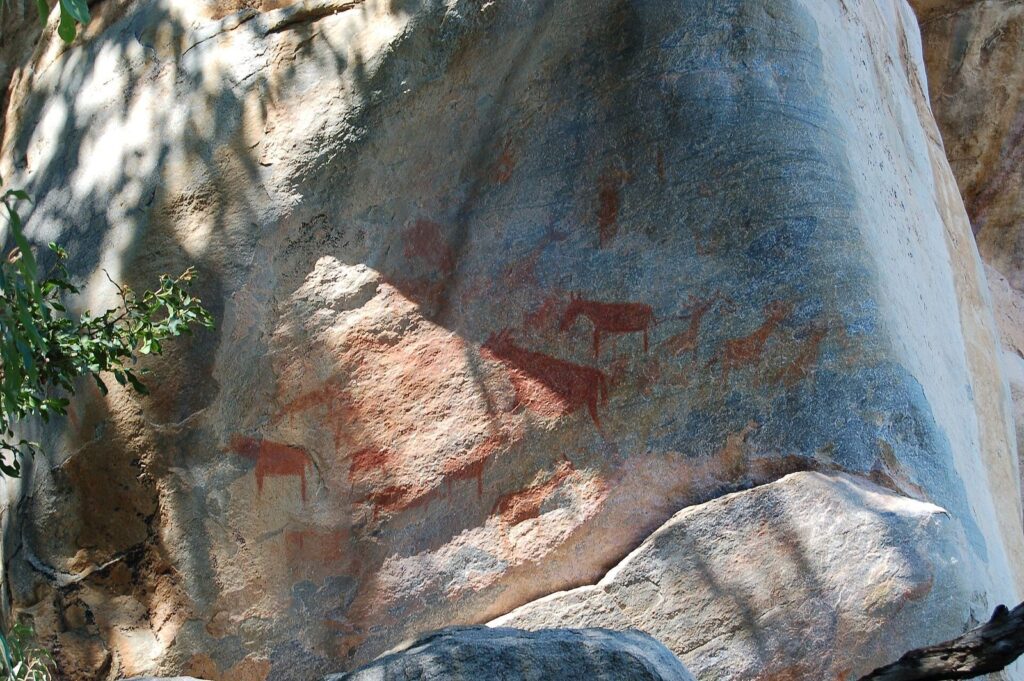 Tsodilo: A Rock-Art and Archaeological Landscape in Botswana 3 Tsodilo