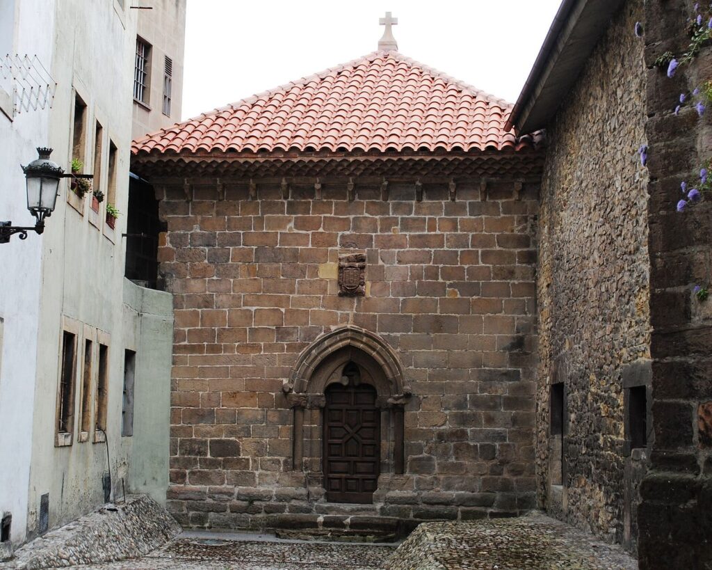 Los Alas Chapel: A Medieval Family Burial Chapel in Avilés 2 Los Alas Chapel