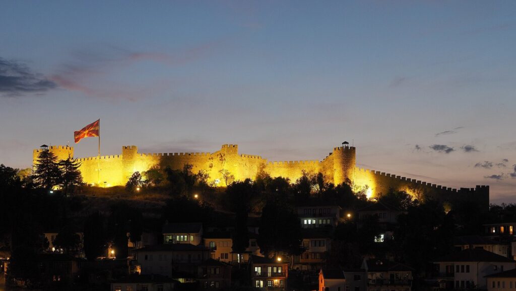 Samuil's Fortress: Ohrid's Hilltop Defensive Complex 2 Samuil's Fortress