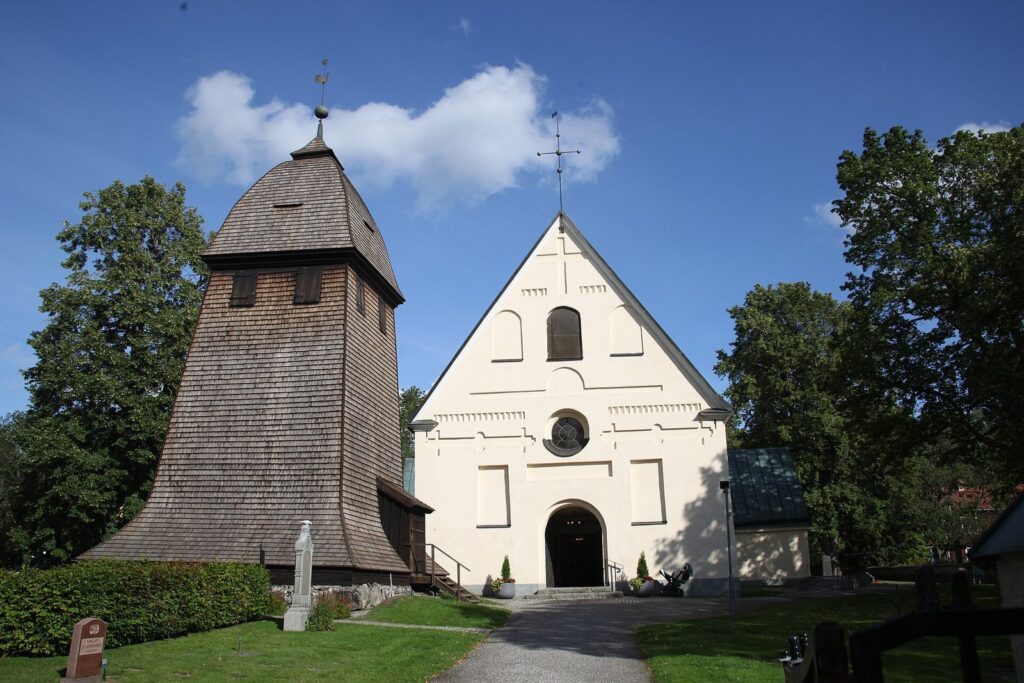 Badelunda Church: A Medieval Parish Church in Sweden 1 Badelunda Church