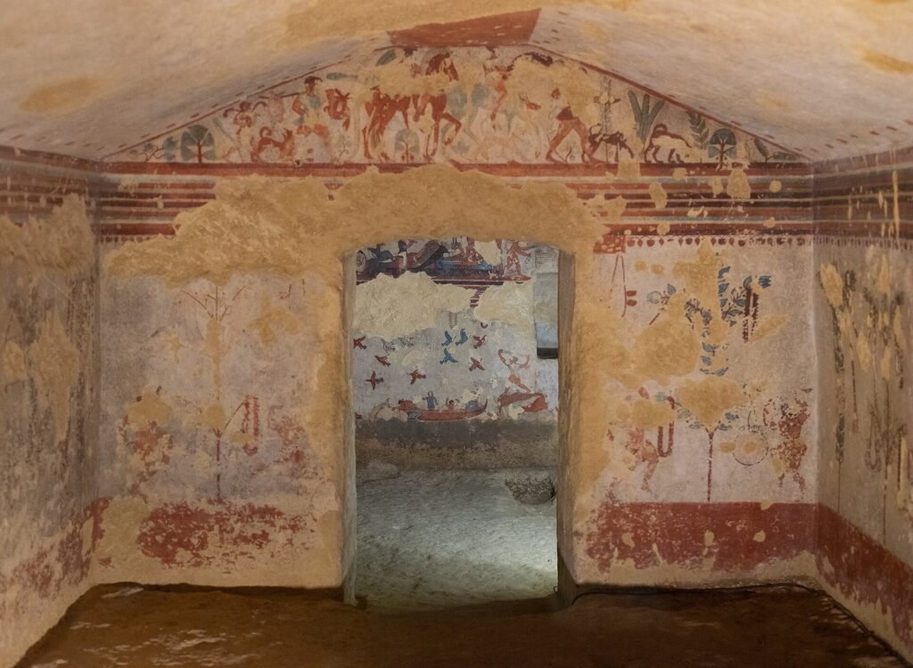 Necropolis of Monterozzi: The Etruscan Cemetery of Tarquinia 3 Necropolis of Monterozzi