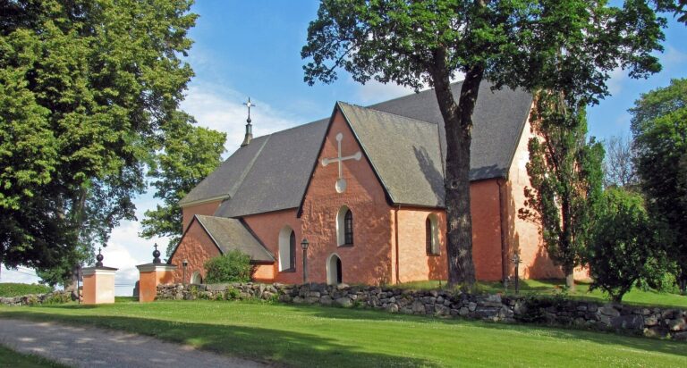 Toresund Church: A Medieval Church in Sweden