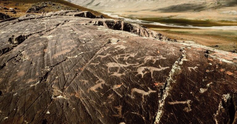 Petroglyphic Complexes of the Mongolian Altai: A Rock-Art Cultural Landscape