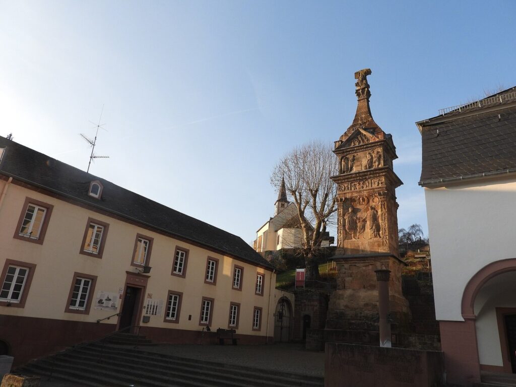 Igel Column: A Roman Family Funerary Monument in Germany 2 Igel Column