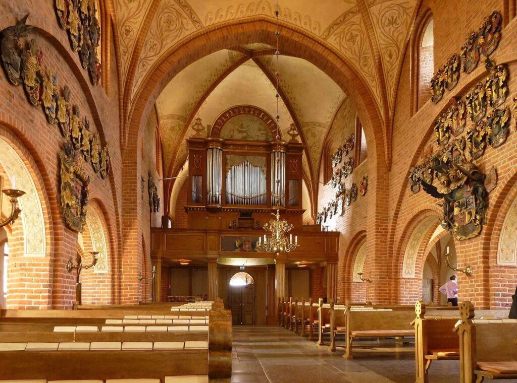 Skokloster Church: A Cistercian Monastery and Parish Church in Sweden 2 Skoklosters kyrka